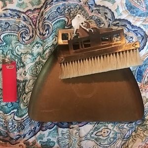 Royal Rochester Dust pan and broom